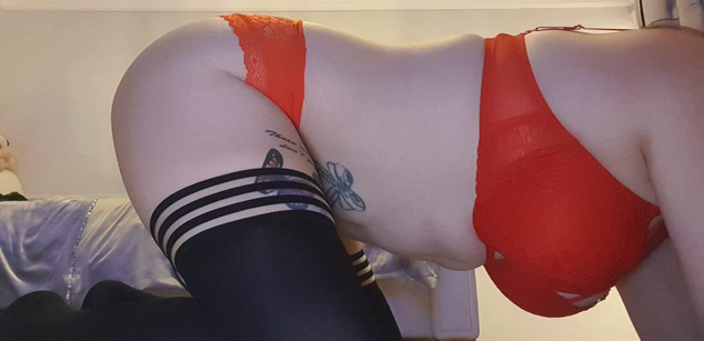 Model - Sweet Sexy Laila taboo