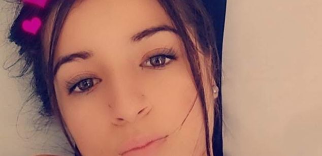 Model - Selena_Ward slim