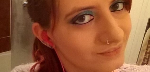 Model - Frankie Jay orgasm