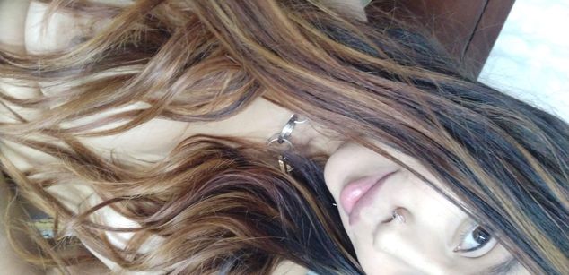 Model - Carolayn Jeis 69