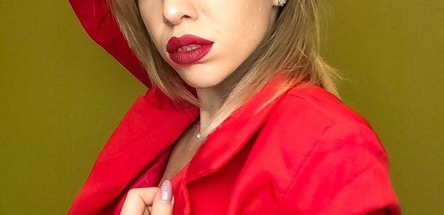 Model - SweetLips mmm