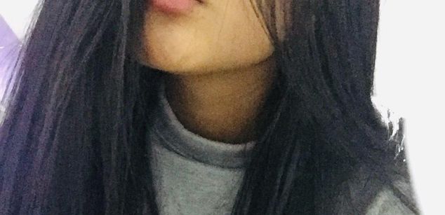 Model - Grace Simpson long