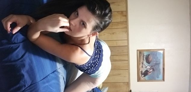 Model - Natelie petite