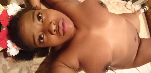 Model - Ivy Piper girlnextdoor