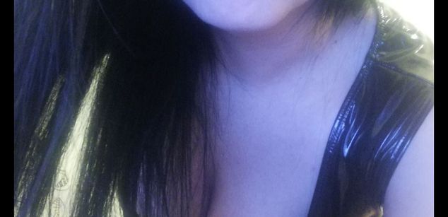 Model - Giselle heels