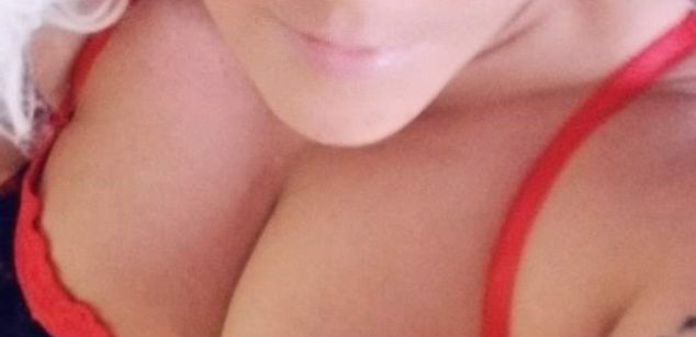 Model - LexxxyLoo bigass