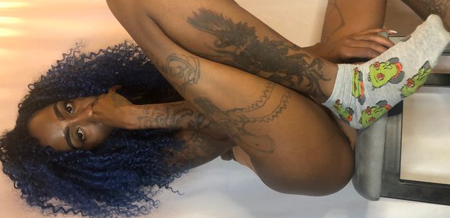 Model - MadameKINKyKay Ebony