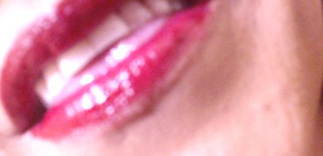 Model - sexygirldhot smoke