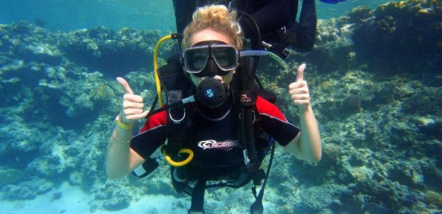 Model - AppleBrandy heels