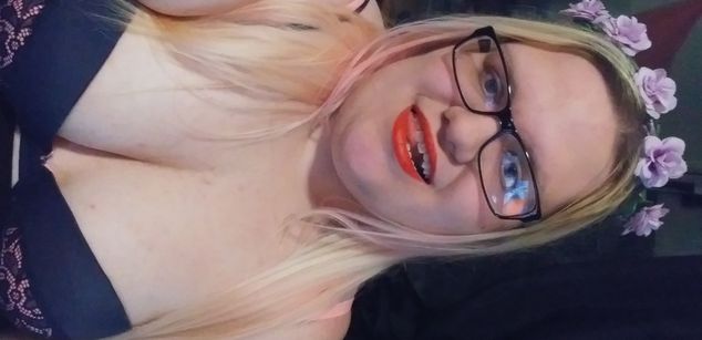 Model - Misty Dawn mommy