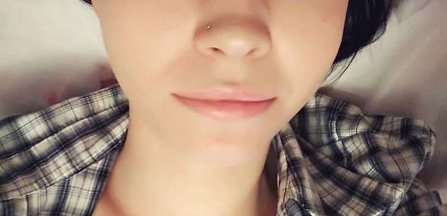 Model - GoodGirl58 heels