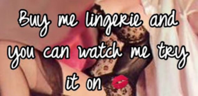 Model - Minny Minx feet