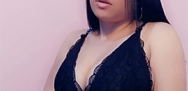 Model - Olivia Manson sexy