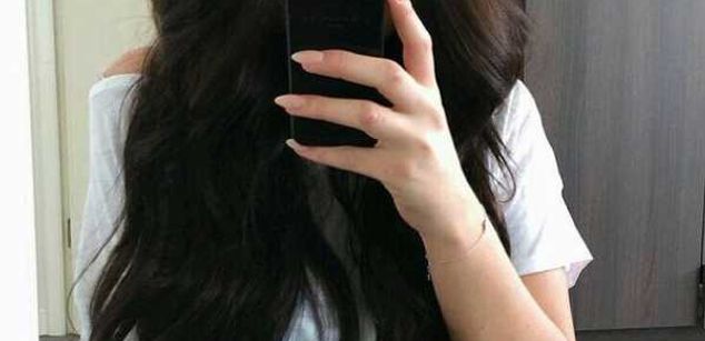 Model - Milena young