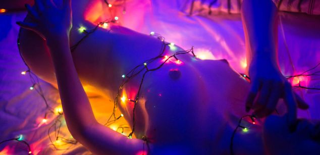 Model - Heavens_little_Devil squirt