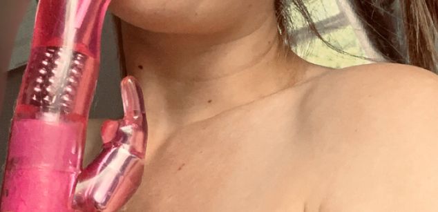 Model - Little_Dreamer_xxx eyes