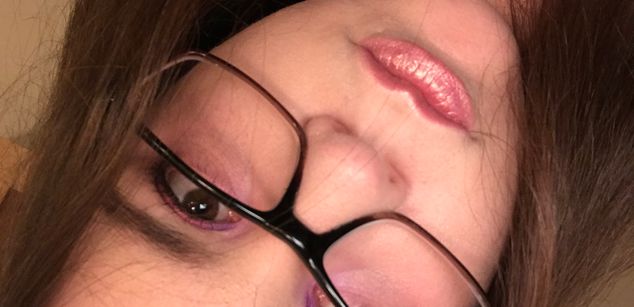 Model - BBW Goddess Demona CBT