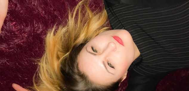 Model - MalenaMur fingers