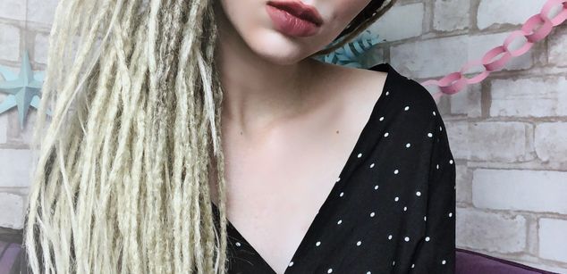 Model - KassyCat pussy