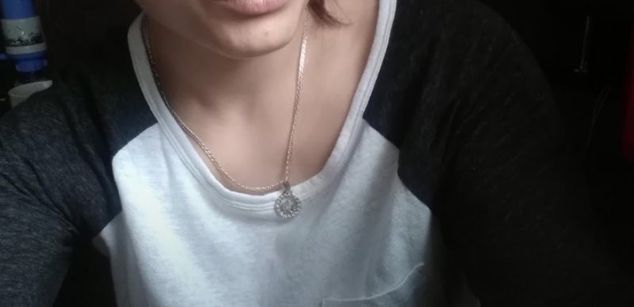 Model - LoriGloss striptease