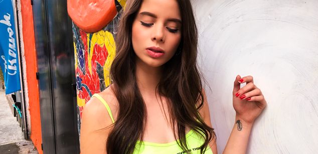 Model - Martina Mendez pussy