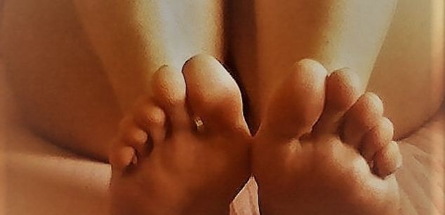 Model - Mistress Maya36 CBT