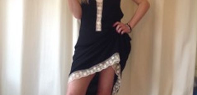 Model - MissEly smoking