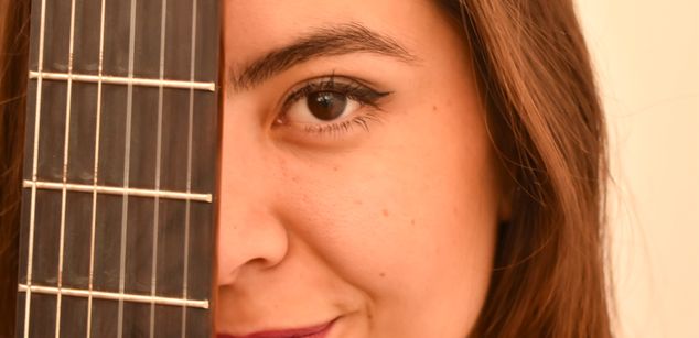 Model - Sarah Coleman latina