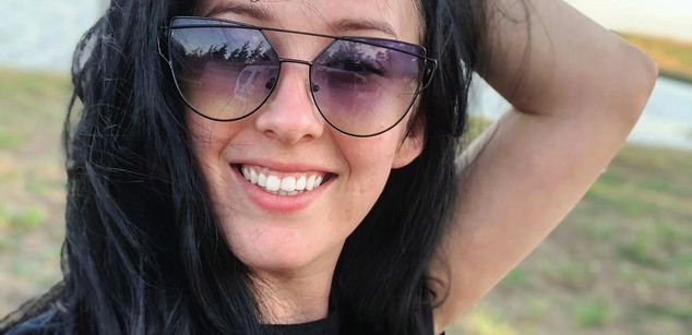 Model - Exquisite Personality dominatrix