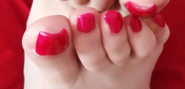 Model - Dominatrix Dinah beautiful