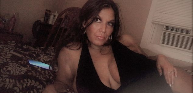 Model - Gia Costello bigboobs