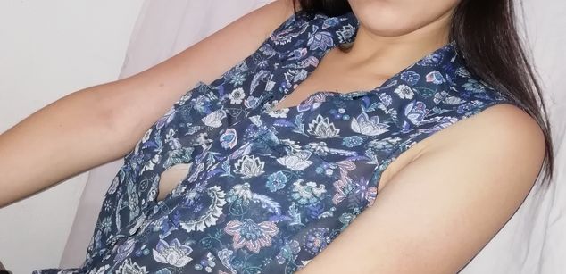 Model - alexxa cam milk