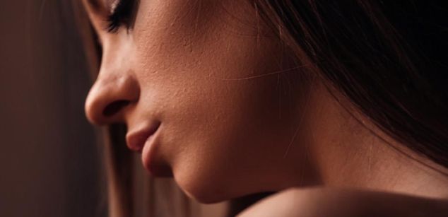 Model - Veronica masturbate