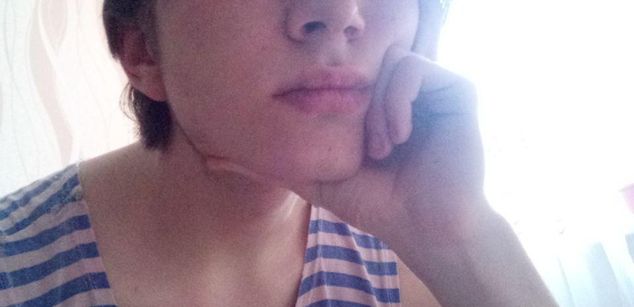 Model - Wamanga piercing