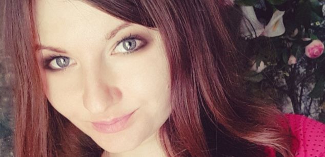 Model - SweetKrisOh ass