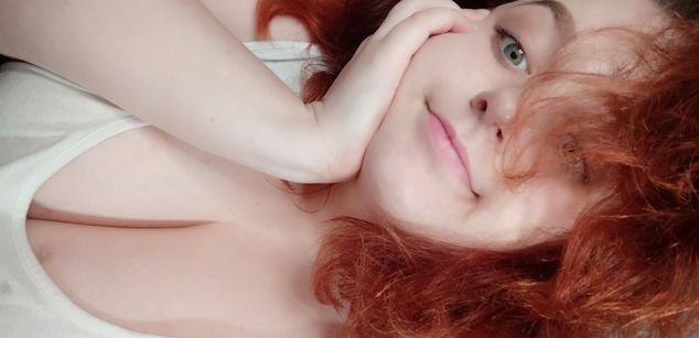 Model - DexyRed softcore