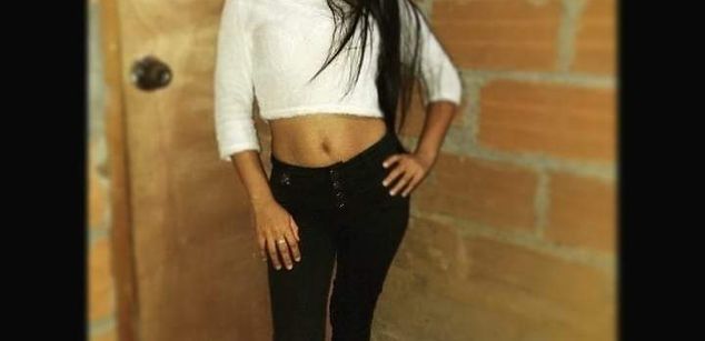 Model - SoNiceSexyGirl squirt