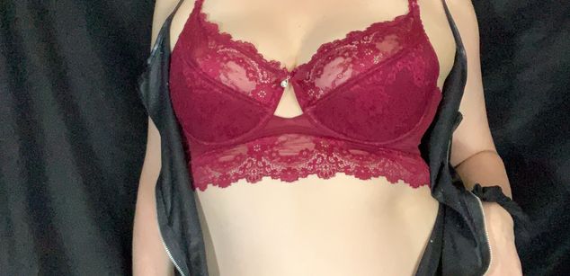 Model - finepinkporcelain fairskin