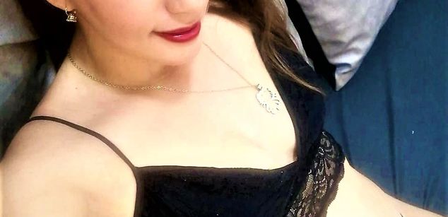 Model - Kitty_Sexyhot blond