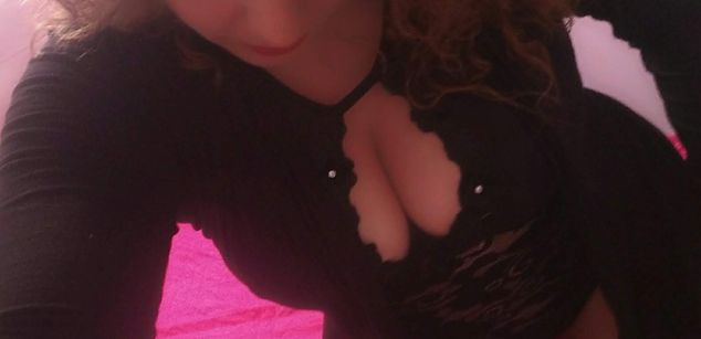 Model - AntonellaGrey bigtits