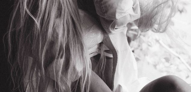 Model - AppleBrandy heels