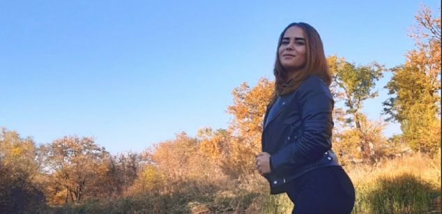 Model - Little mouse fuck