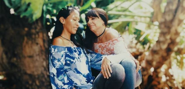 Model - Sasha Linda saliva