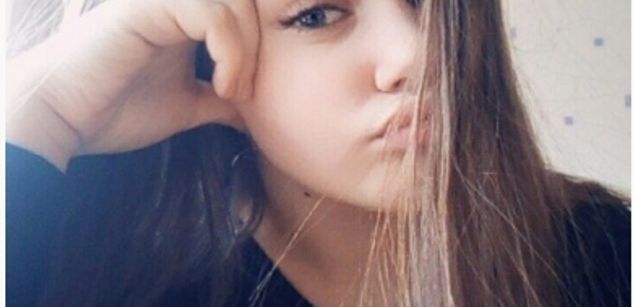 Model - Varvara partying