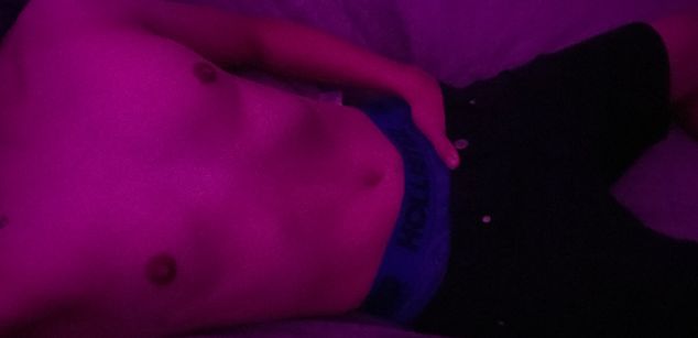 Model - Dylan Sweets biboy