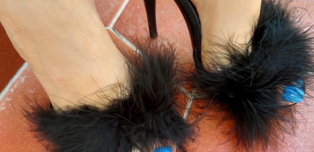 Model - Dominatrix Dinah beautiful