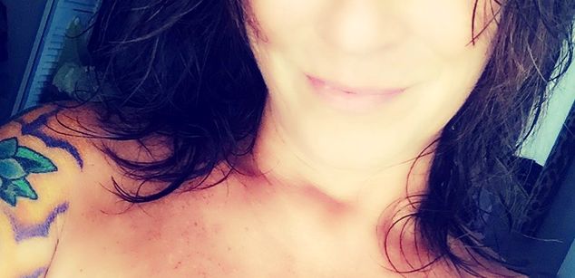 Model - Julianna footfetish