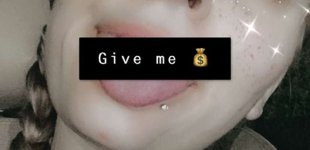 Model - Queenaddie19 blondie