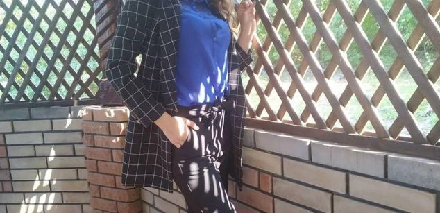 Model - Shameless girl ass