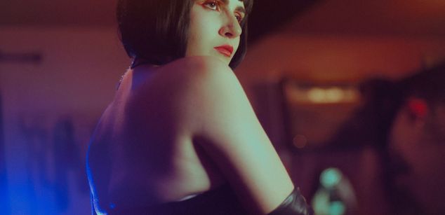 Model - Mistrix Violeta Flix mistress